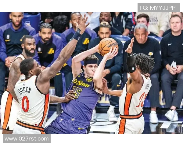 活塞与湖人精彩对决回放全程回顾与赛后分析